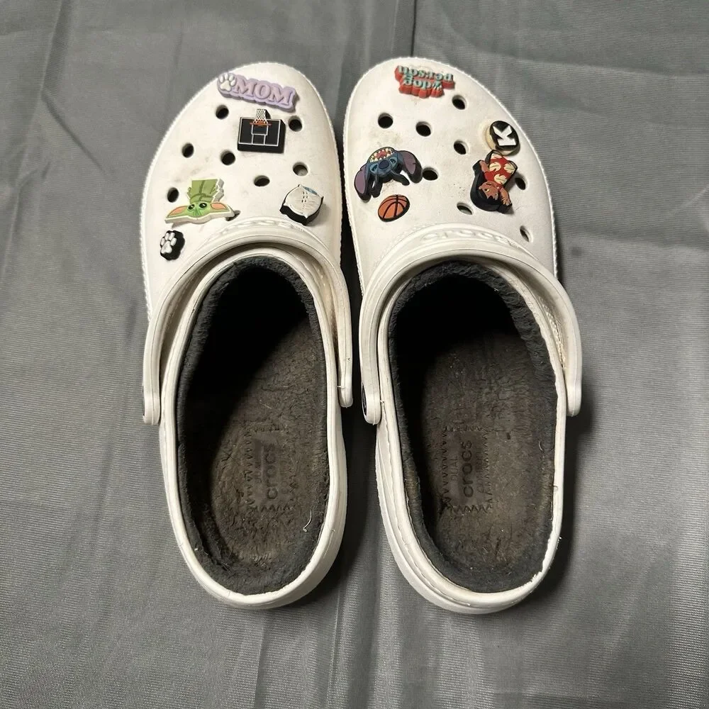 Crocs Clogs Mens 10 Classic Lined Shoes White Faux Fur 203591 Winter Slip On